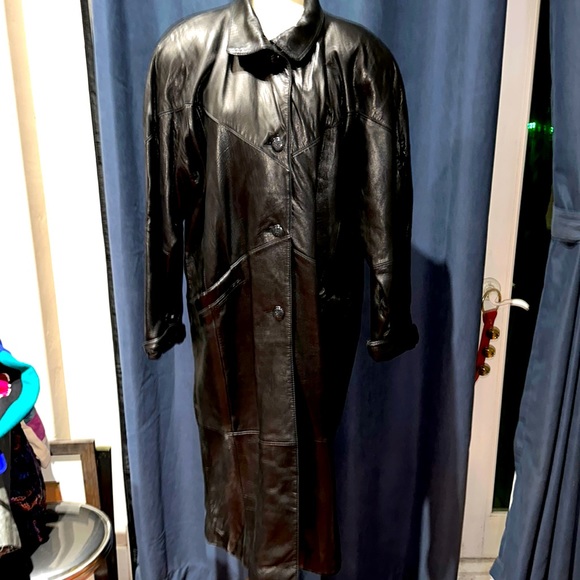 Pelle Jackets & Blazers - ⭐️SALE⭐️ Pelle Long Black Leather Jacket EUC